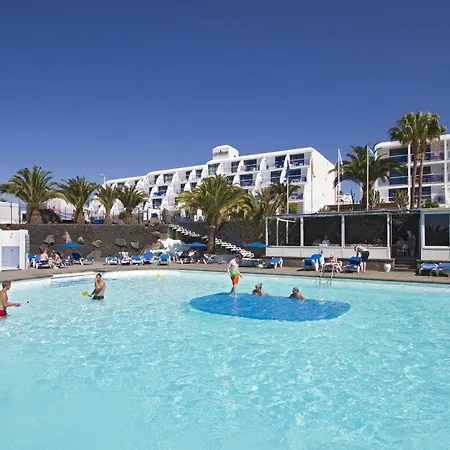 Ereza Hibiscos * Puerto del Carmen (Lanzarote)